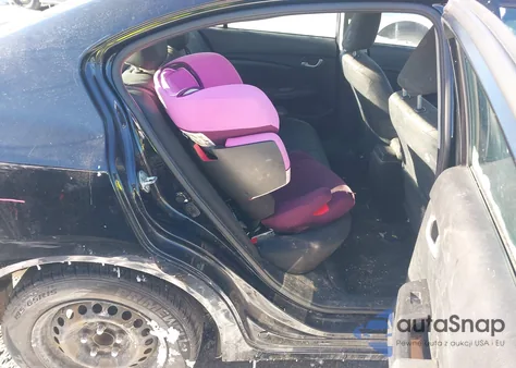 2015 Honda Civic Lx z USA, uszkodzony, nr VIN 19XFB2F50FE292316